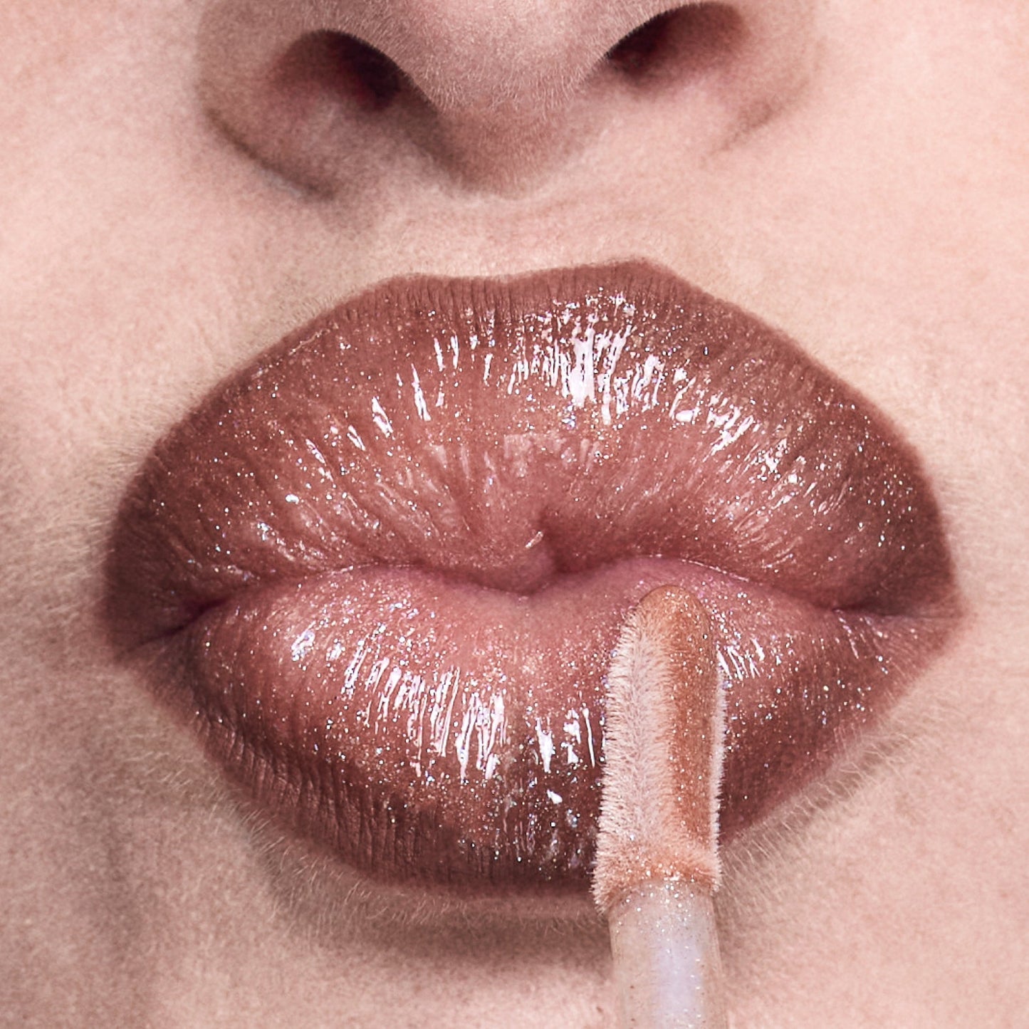 ClioMakeUp + Overskin BEAUTY LEAGUE LIP KIT 04