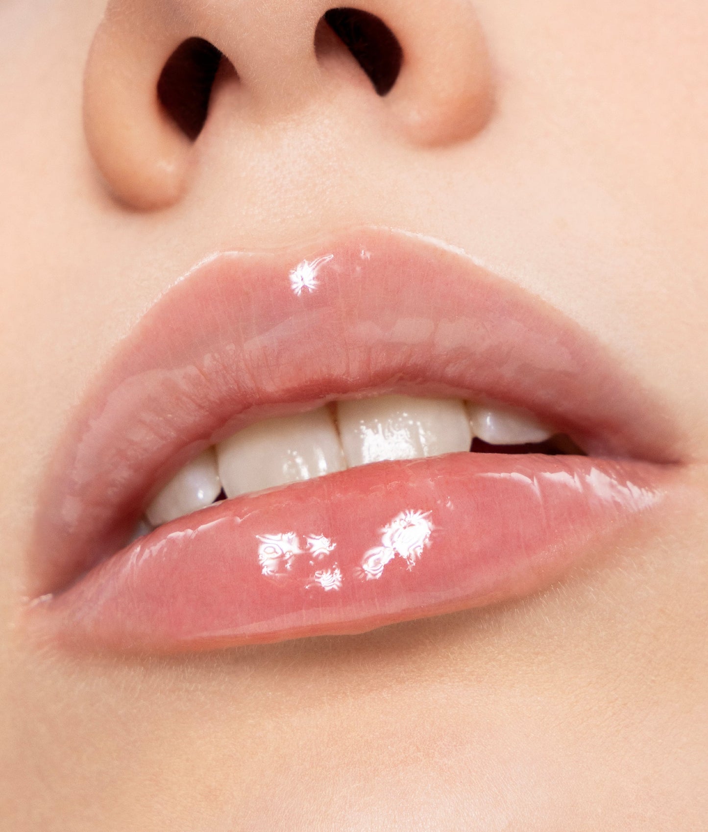 LIP GLOSS INSTA PLUMP