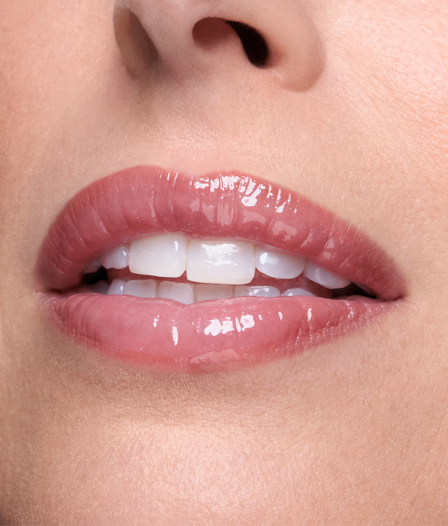 LIP GLOSS INSTA PLUMP