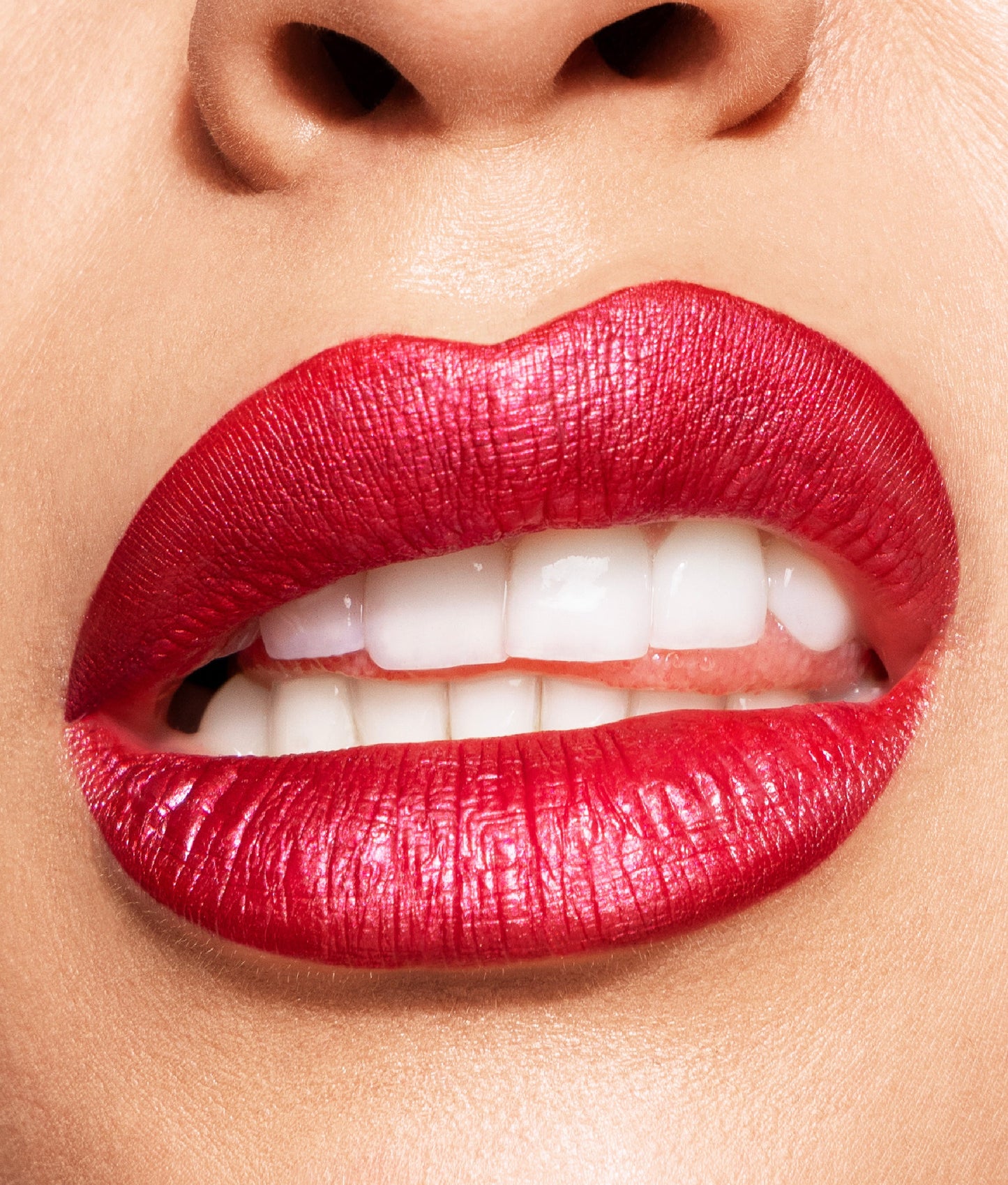 Rossetto liquido a lunga tenuta