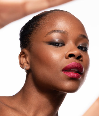 Rossetto liquido a lunga tenuta
